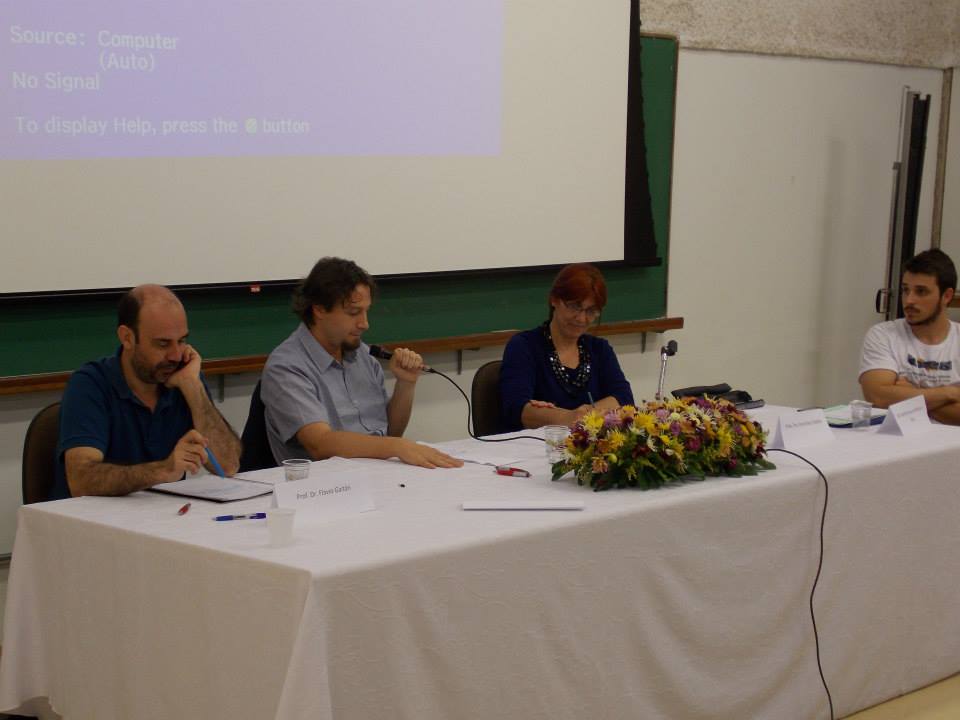 Mesa redonda com Flavio Gaitán (UNILA), Ingrid Sarti (UFRJ), Vera Alves Cepêda (UFSCar) e  Ivan Mattos e Silva na III SCP